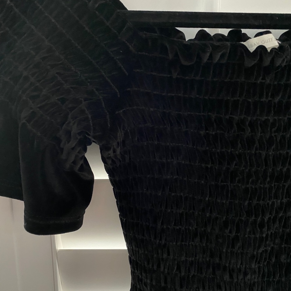 Urban Outfitters Black Velvet Dress - Picture 3 of 7